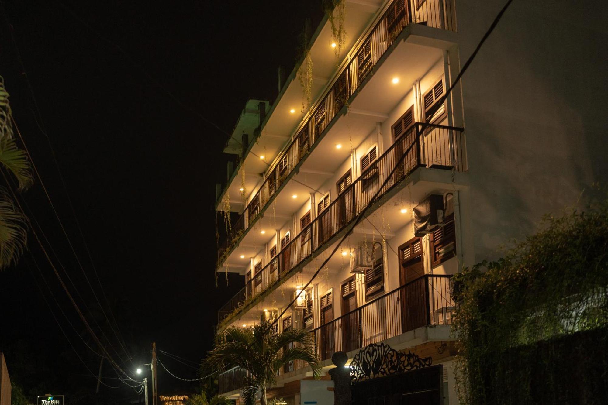 Traveller'S Hotel Hikkaduwa Exterior foto